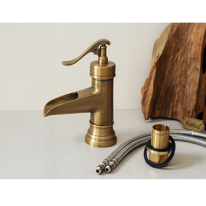 Vòi Lavabo nóng lạnh giả cổ đồng thau Kanly GC-V04