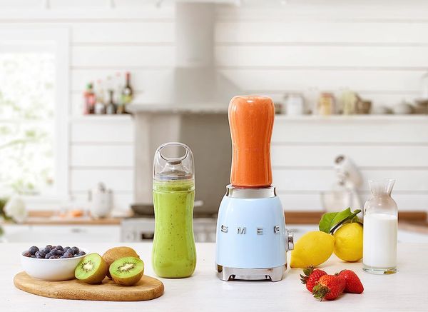 Máy xay sinh tố mini SMEG PBF01PBEU