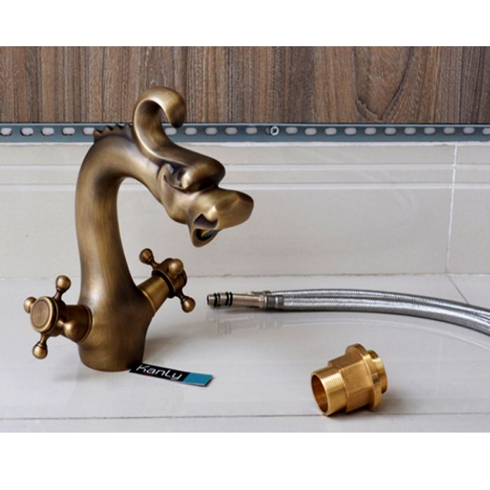 Vòi Lavabo nóng lạnh giả cổ đồng thau Kanly GC-V10